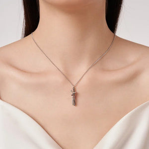 The Perfect Gift for Loved One-Hug Necklace