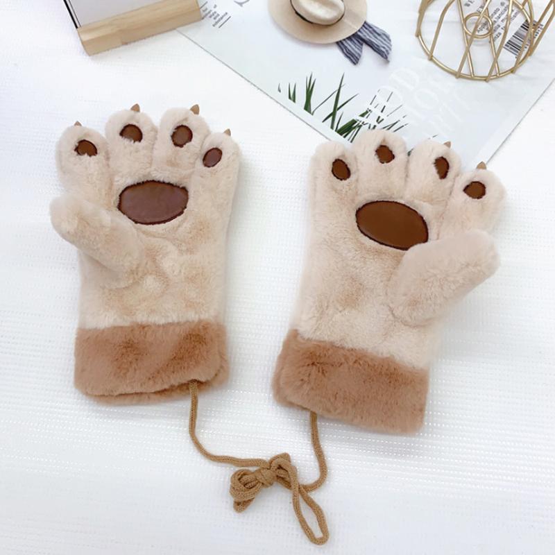 Plush bear claw gloves