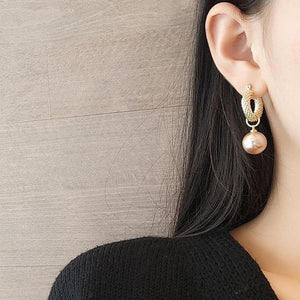 Vintage Pearl earrings